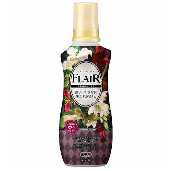 KAO Flair Fragrance Кондиционер для белья с антибак. эффект., нежный цветочный аромат, 570 мл. (347190)