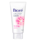 -       Kao   Biore Scrub In, 130 . (259684)